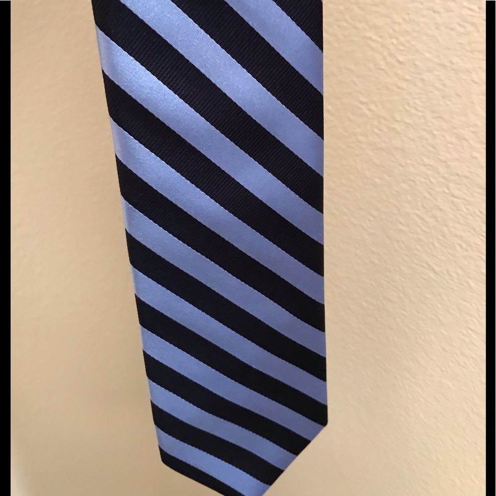 Brooks Brothers Men’s Tie